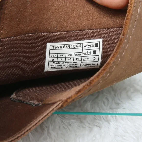 Teva Brown Ankle Boots - Picture 13 of 15